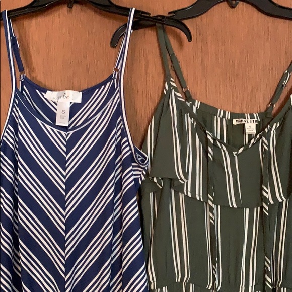 Two jumpsuits - Picture 3 of 5